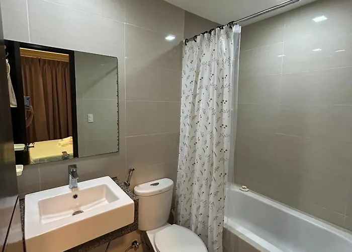 One Pacific Seaview Mactan Newtown Lapu-lapu アパート *