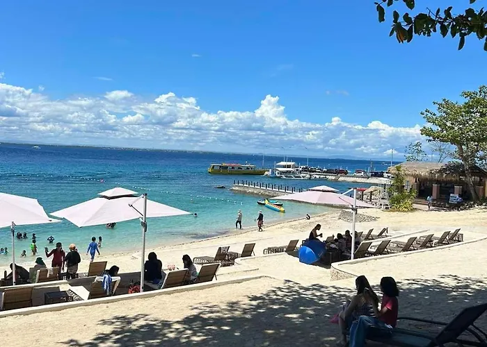One Pacific Seaview Mactan Newtown Lapu-lapu マクタン